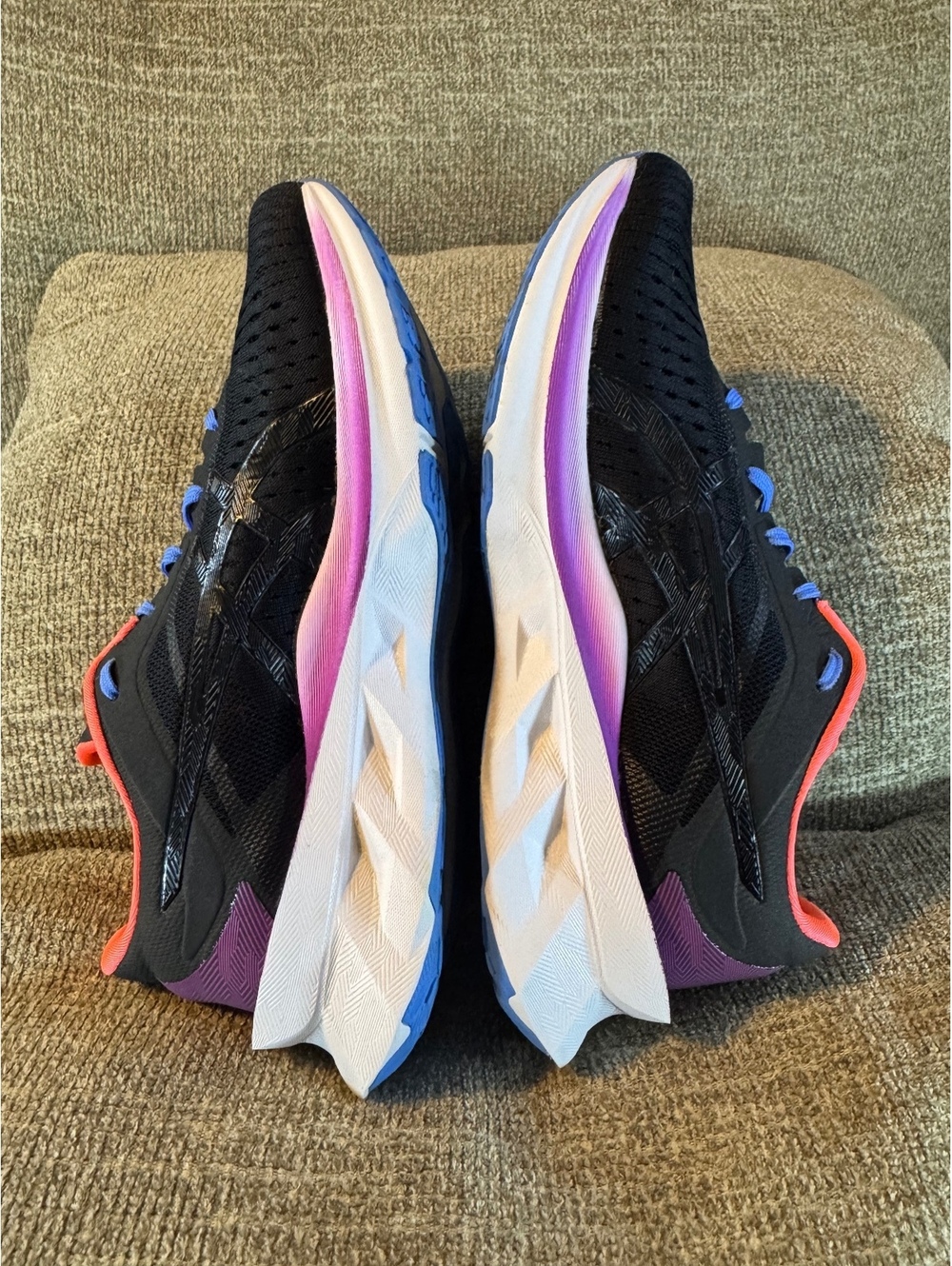 ASICS Novablast 1 Running Shoes Black Purple Orange Women's 7.5 - Picture 4 of 12